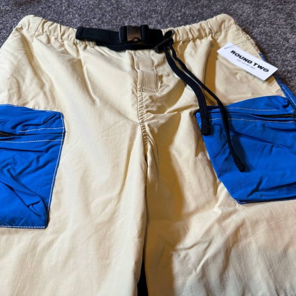 Round Two Avalanche Pants - Picture 2 of 9